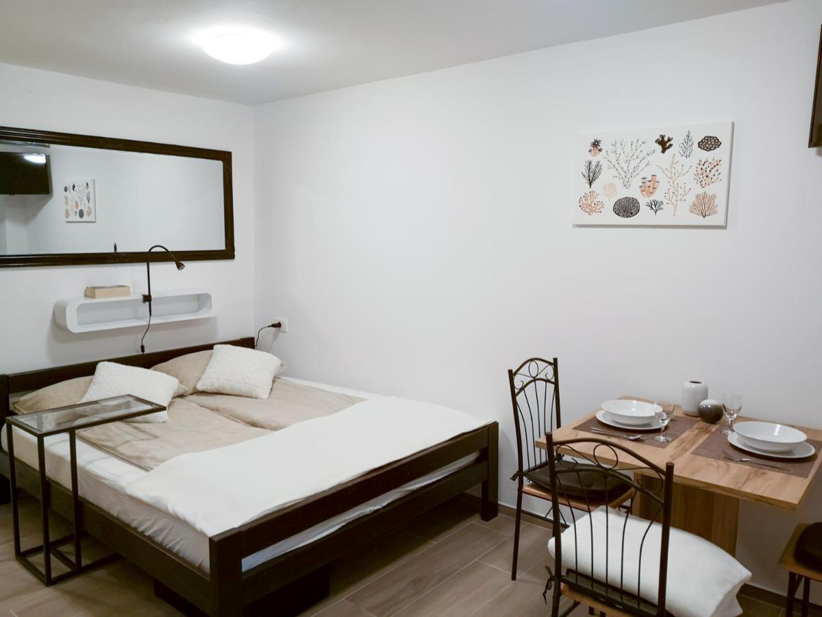 Korala Apartments Piran Bagian luar foto